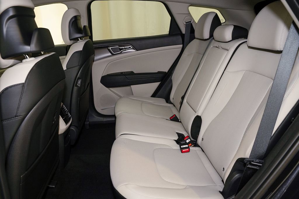 New 2026 Kia Sportage EX FWD image 10
