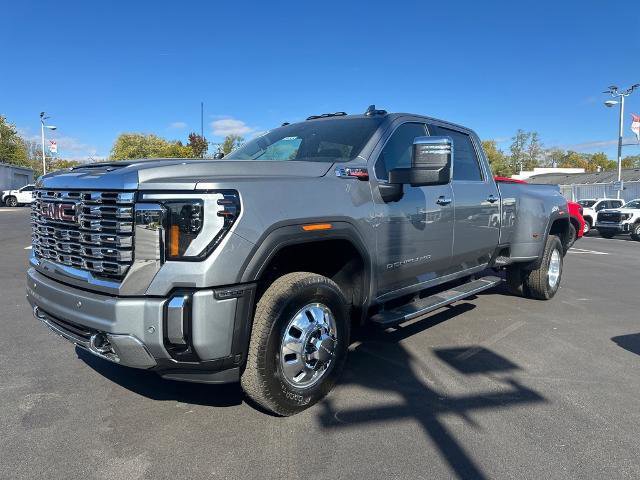New 2026 GMC Sierra 3500 Denali w/ Technology Package image 1