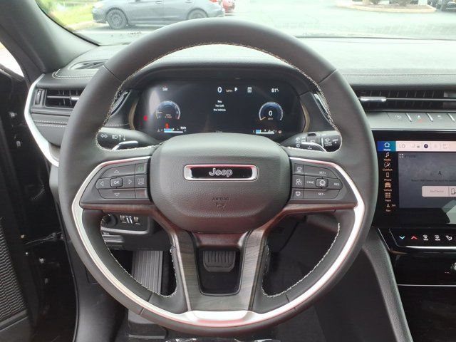 New 2026 Jeep Grand Cherokee L 4WD image 11