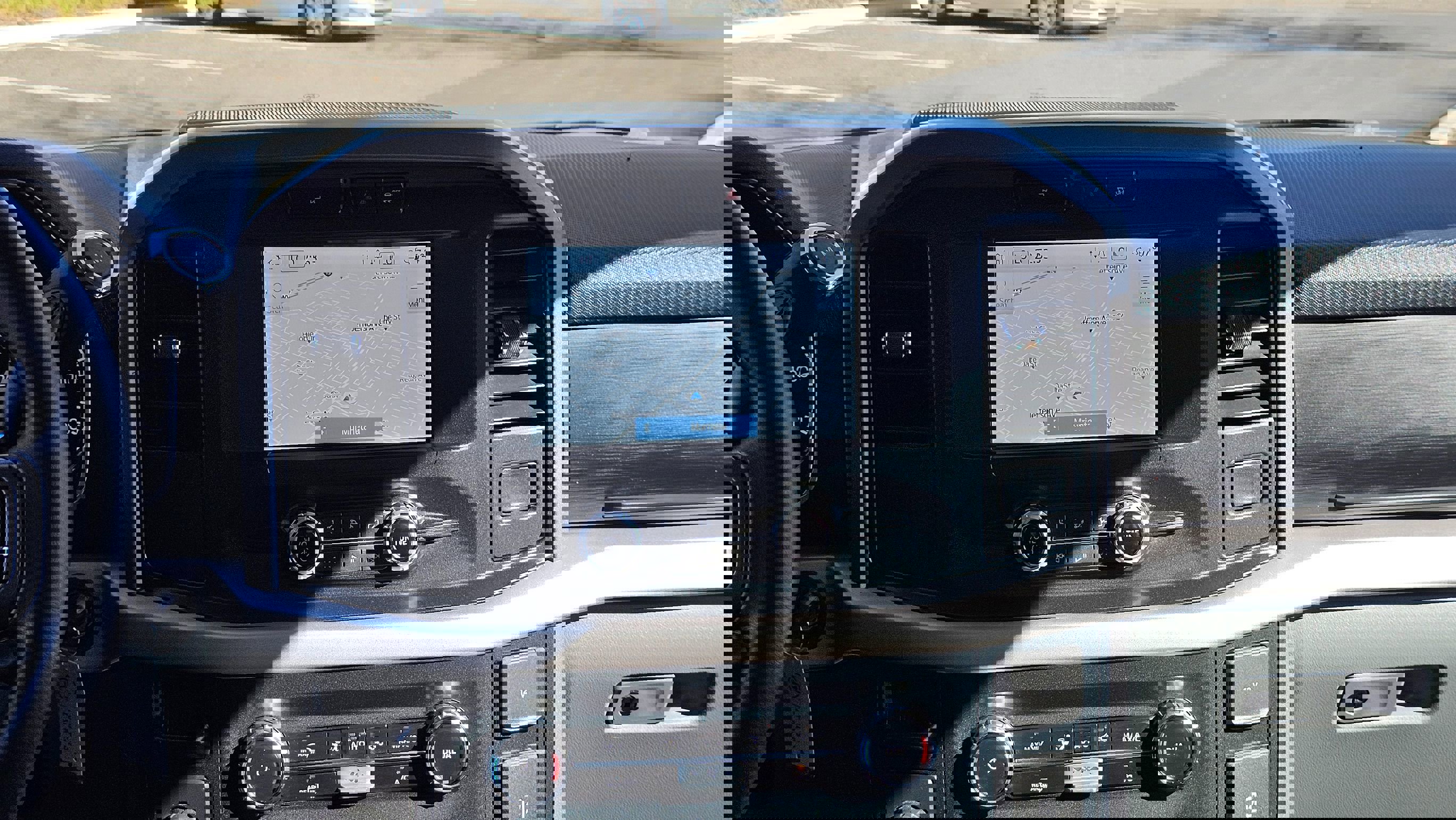 Used 2023 Ford F150 XLT w/ Equipment Group 301A Mid image 23