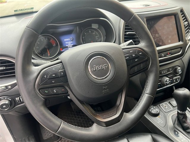 Used 2020 Jeep Cherokee Trailhawk image 14