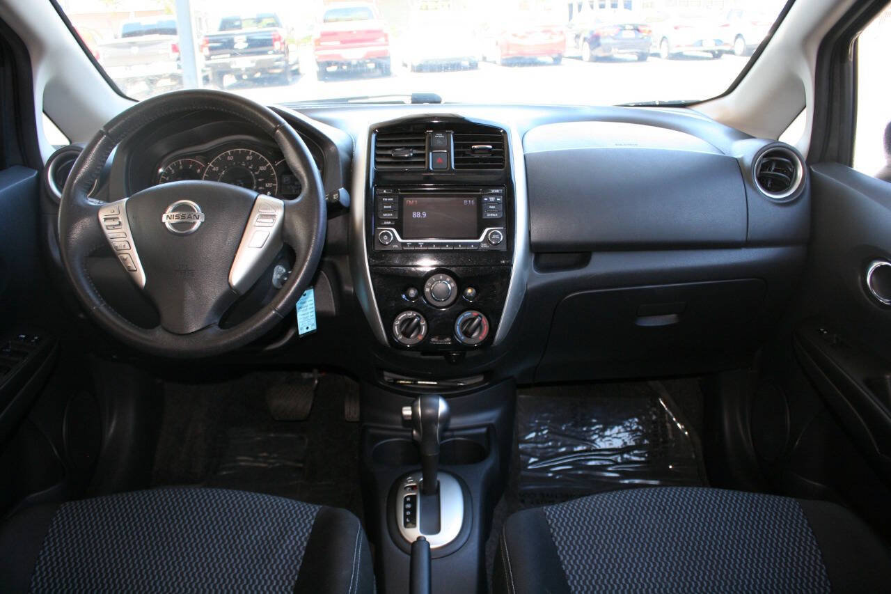 Used 2016 Nissan Versa Note SV FWD image 15