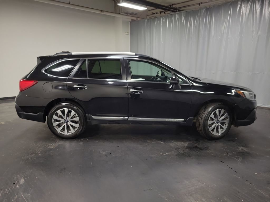 Used 2019 Subaru Outback 2.5i Touring w/ Popular Package #3A image 10