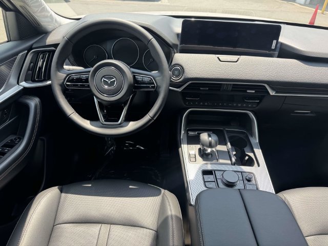 New 2026 MAZDA CX-90 3.3 Turbo w/ Preferred Package AWD/4WD image 3