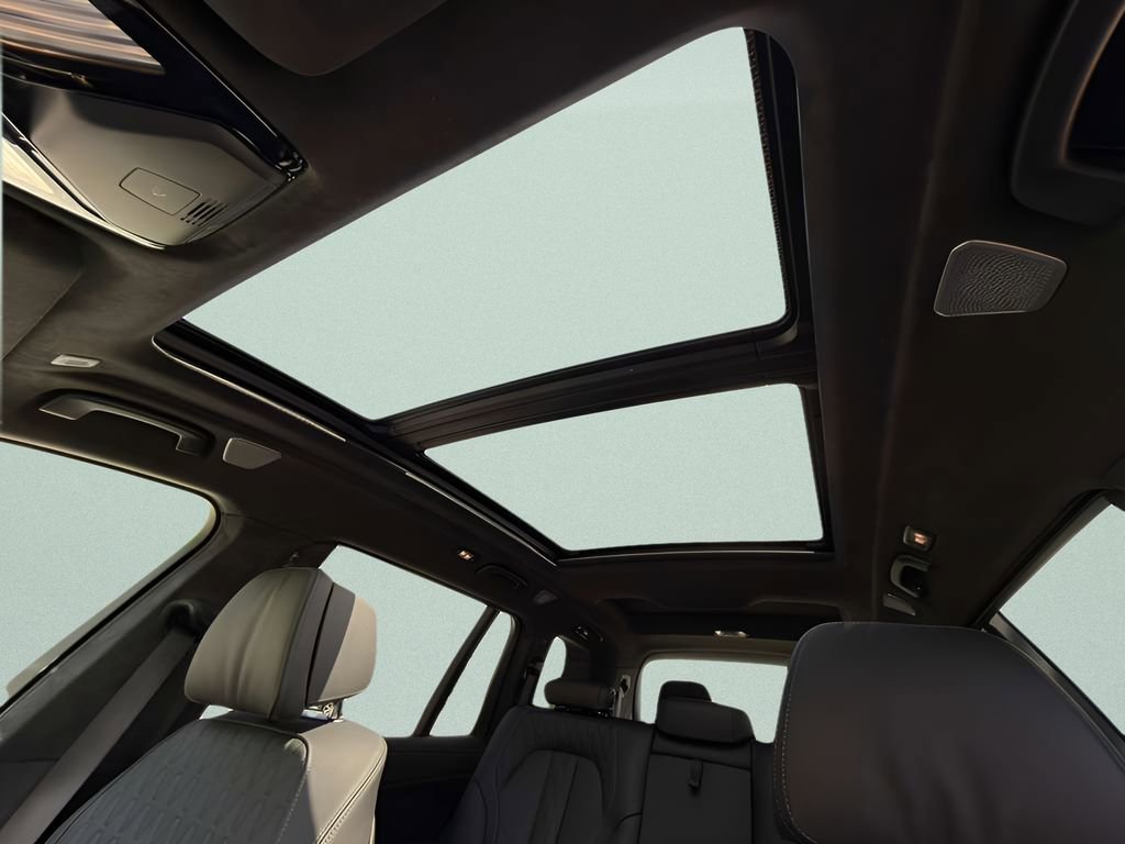 New 2027 BMW X7 M60i AWD/4WD image 20