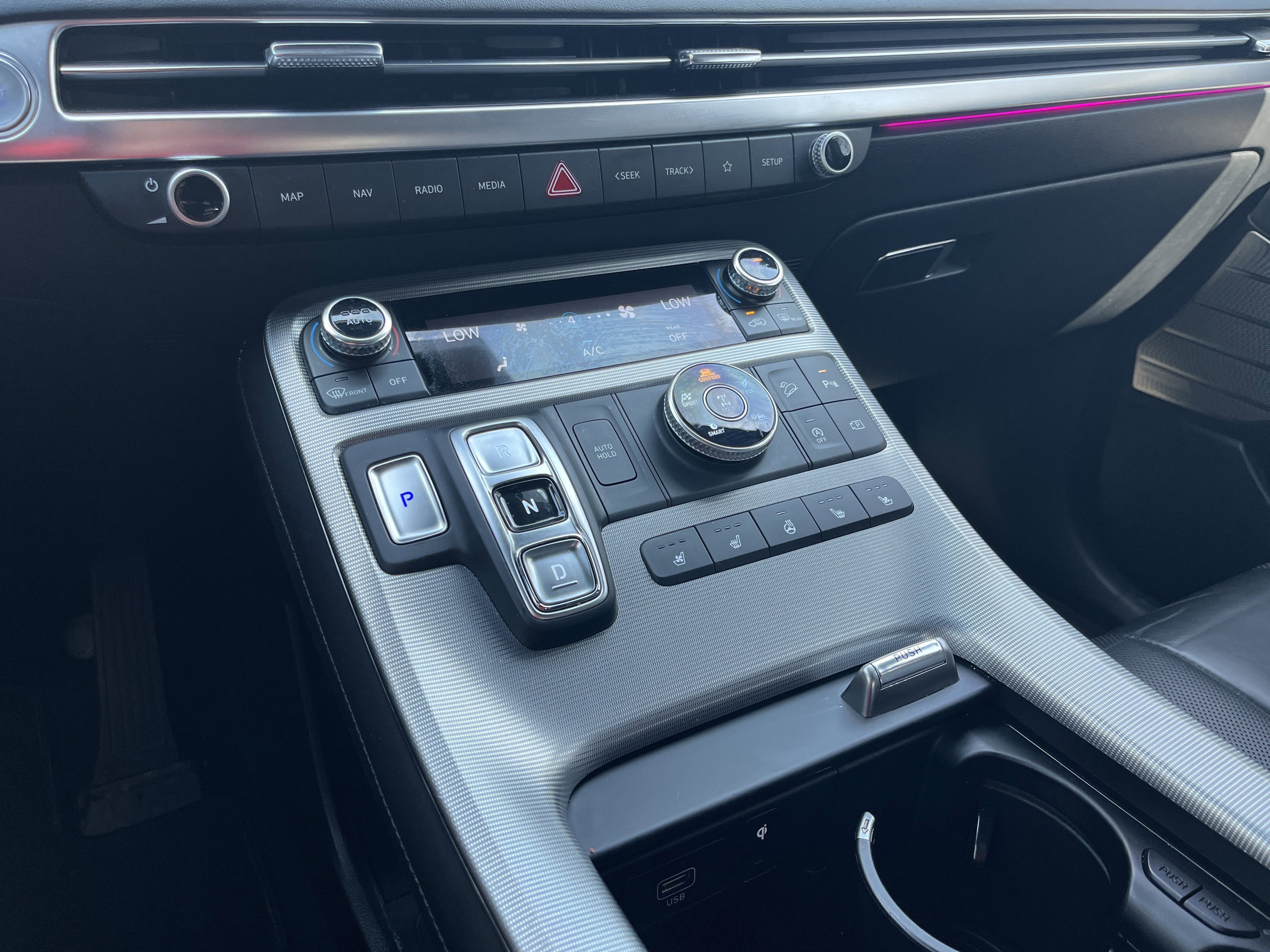 Used 2023 Hyundai Palisade Calligraphy w/ Cargo Package image 9