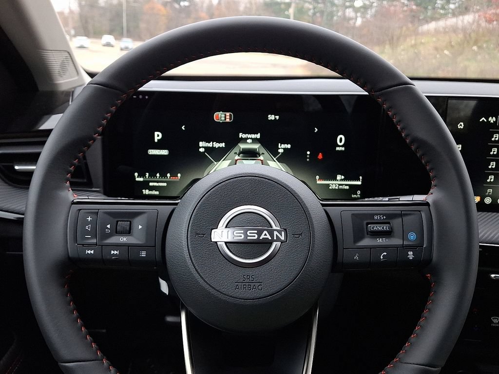 New 2026 Nissan Kicks SR w/ Cold Weather Package AWD/4WD image 15