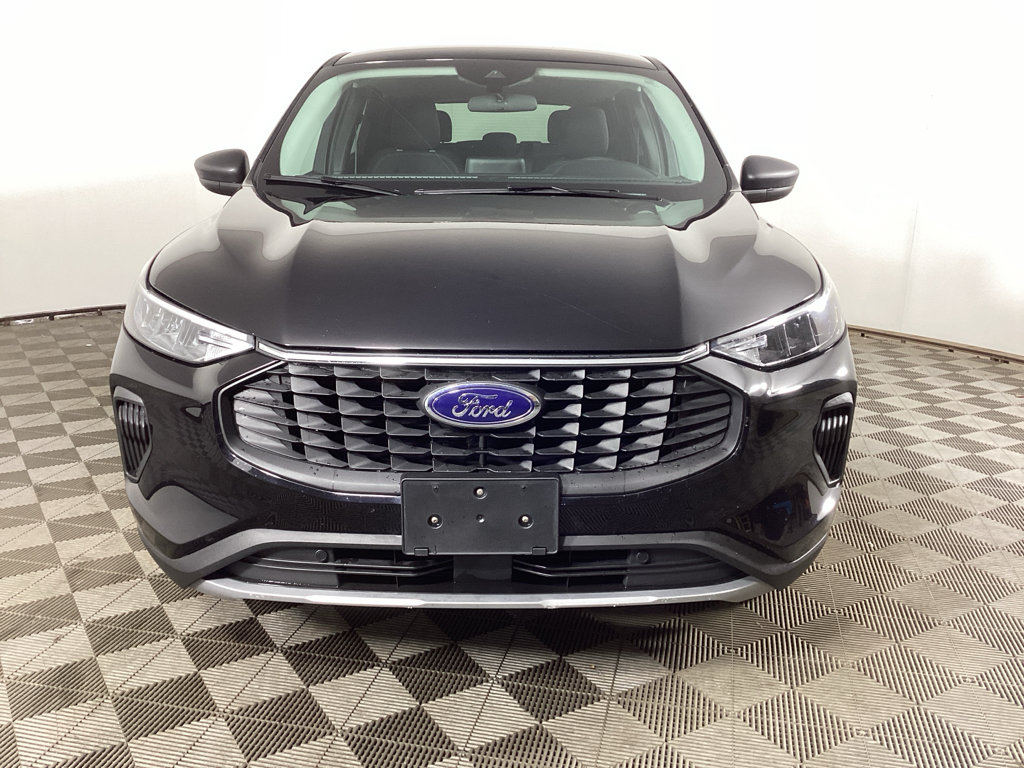 Used 2025 Ford Escape Active AWD/4WD image 6