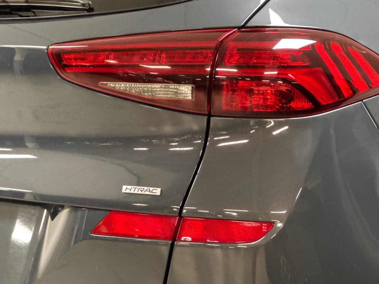 Used 2019 Hyundai Tucson Limited w/ Cargo Package AWD/4WD image 25