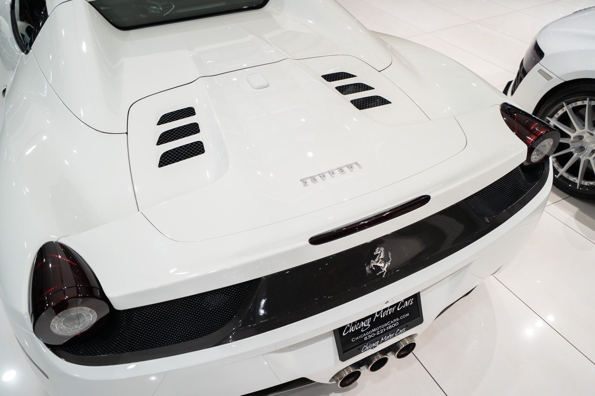 Used 2013 Ferrari 458 Spider RWD image 47
