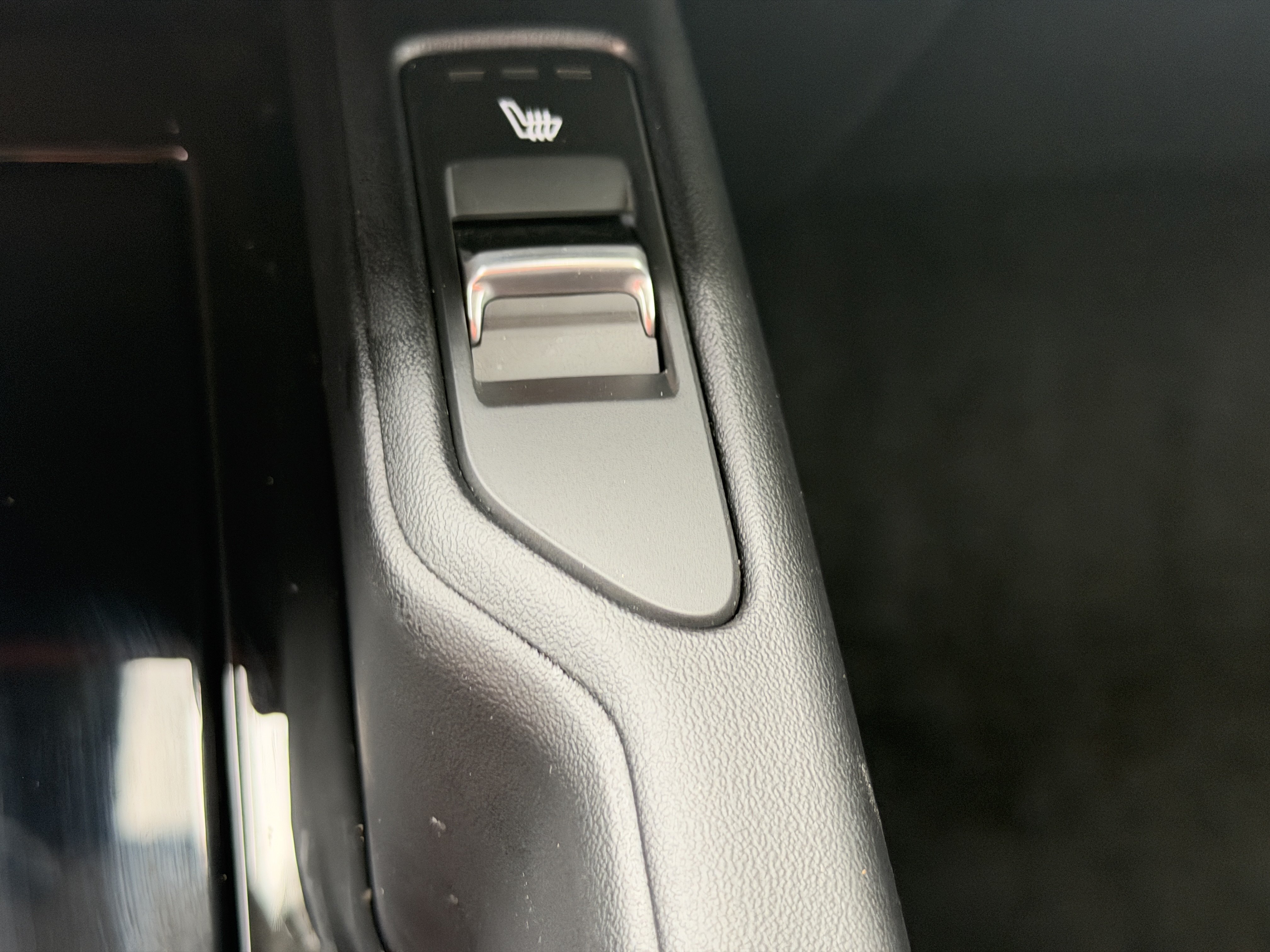 Certified 2024 Kia Telluride S FWD image 24