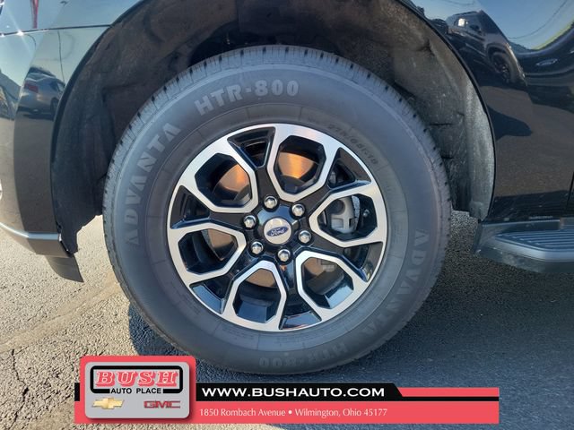 Used 2024 Ford Expedition XLT AWD/4WD image 5