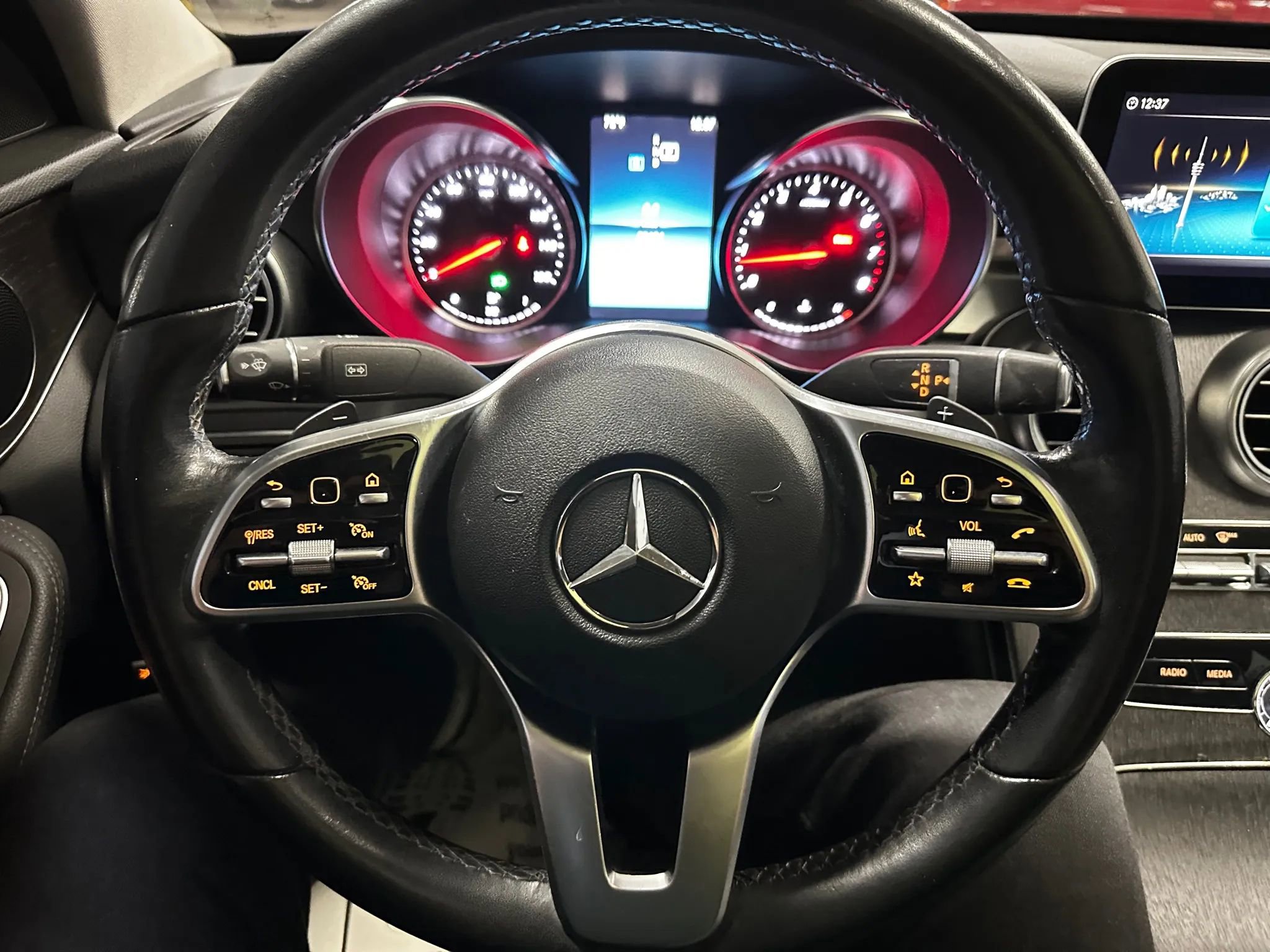 Used 2019 Mercedes-Benz C 300 Sedan w/ Parking Assistance Package image 30