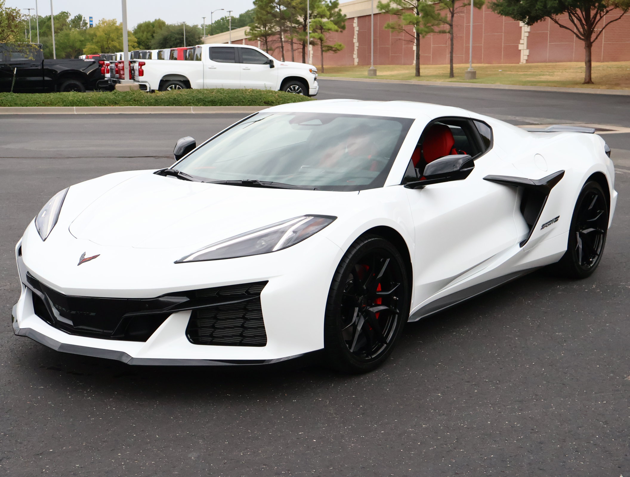 New 2027 Chevrolet Corvette Grand Sport w/ Z52 Sport Performance Package RWD image 31