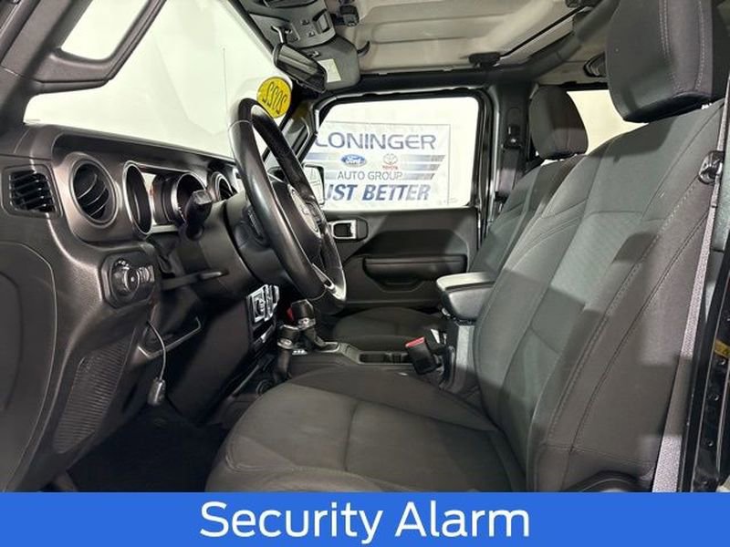 Used 2022 Jeep Wrangler Unlimited Sport image 17