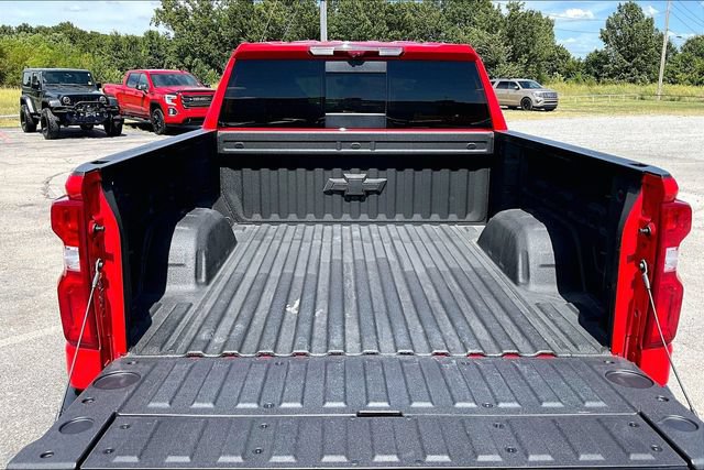 Used 2026 Chevrolet Silverado 1500 ZR2 AWD/4WD image 7