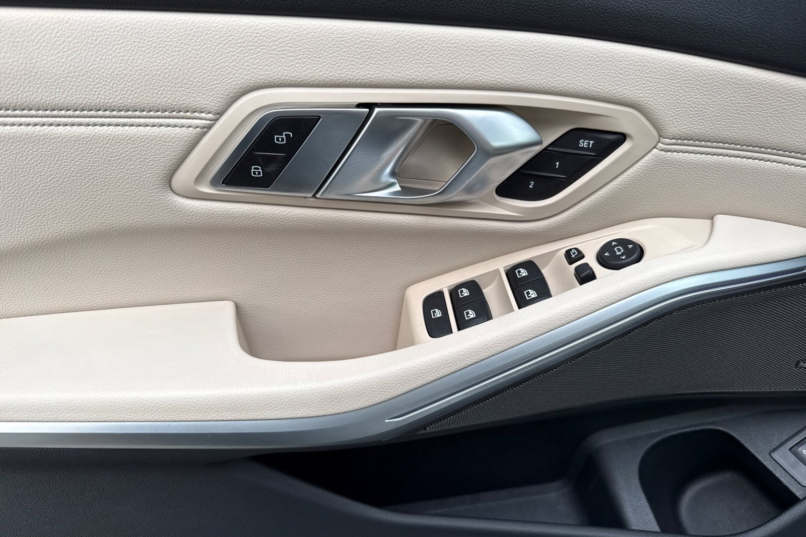 Used 2020 BMW M340i w/ Executive Package image 12