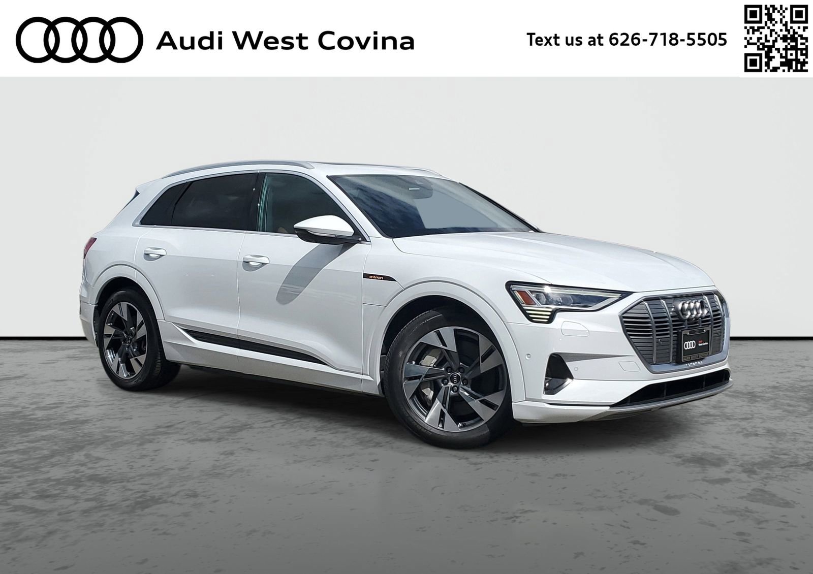 Used 2022 Audi e-tron Premium Plus w/ Premium Plus Package AWD/4WD image 1
