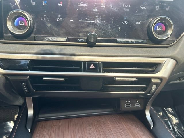 Used 2023 Lexus RX 350 Premium w/ Accessory Package AWD/4WD image 16