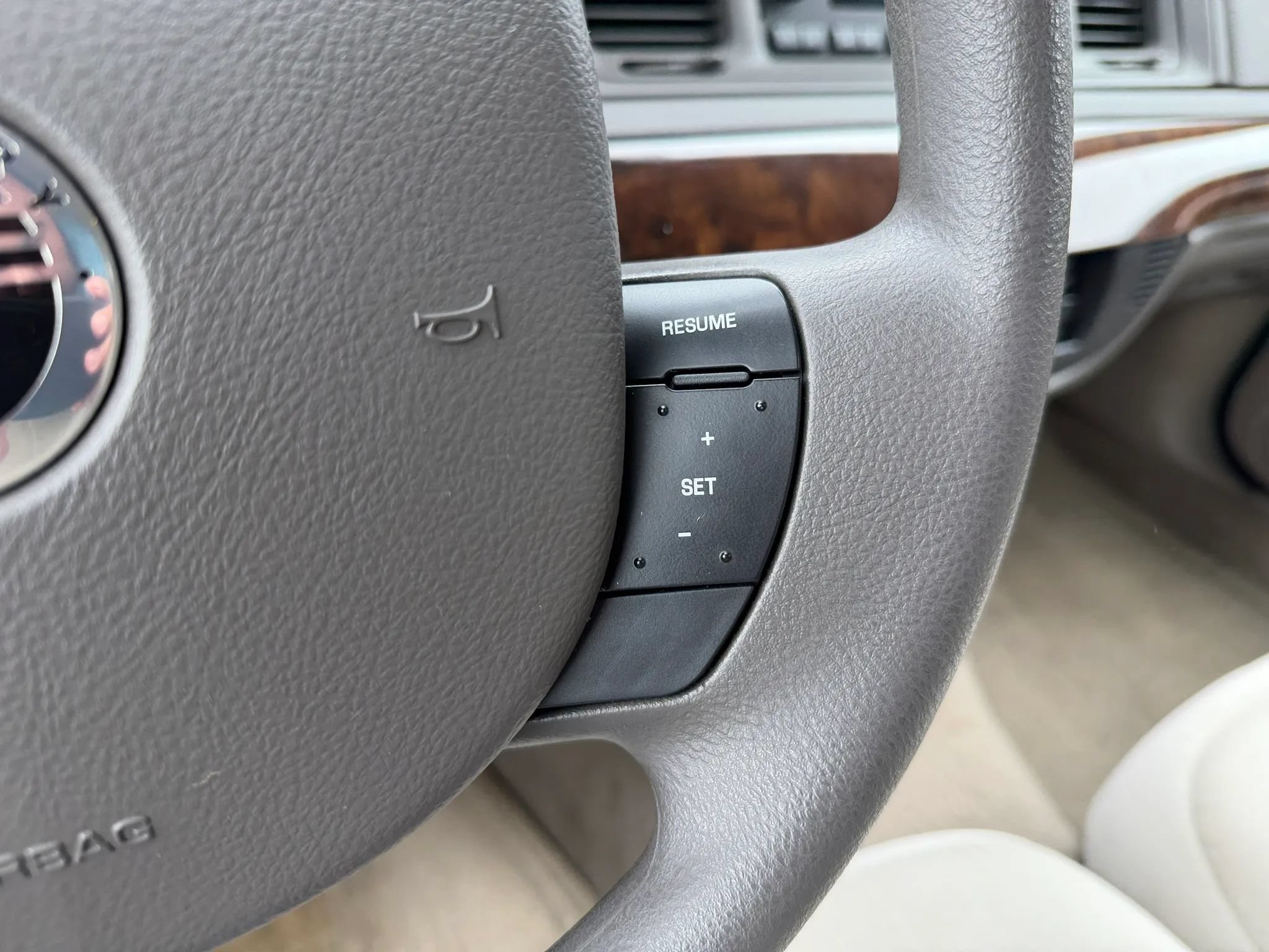 Used 2008 Mercury Grand Marquis GS RWD image 32