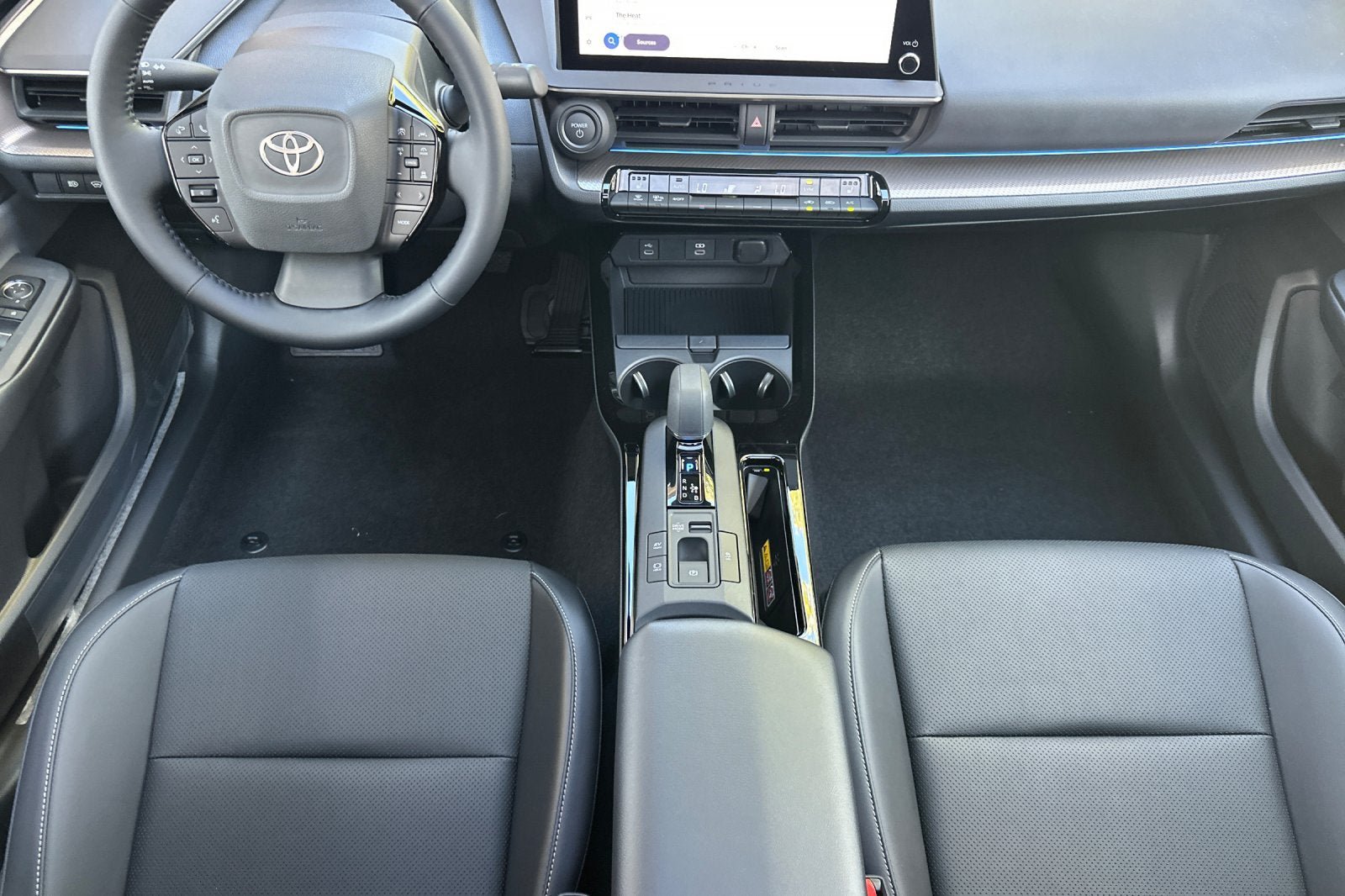 New 2027 Toyota Prius XLE FWD image 9