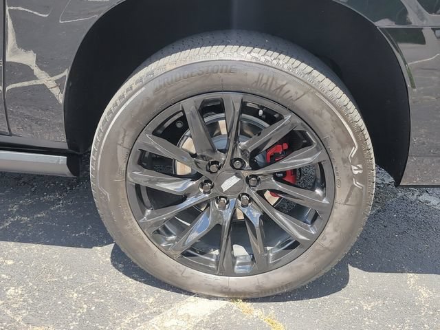 Certified 2025 Cadillac Escalade ESV Sport Platinum w/ LPO, Floor Liner Package AWD/4WD image 31