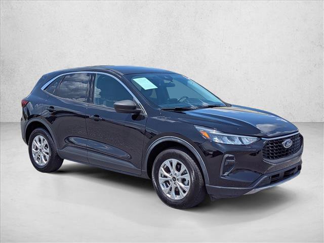 Used 2024 Ford Escape Active AWD/4WD image 3