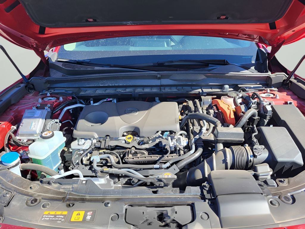 Used 2025 MAZDA CX-50 AWD 2.5 Hybrid w/ Premium Pkg image 32