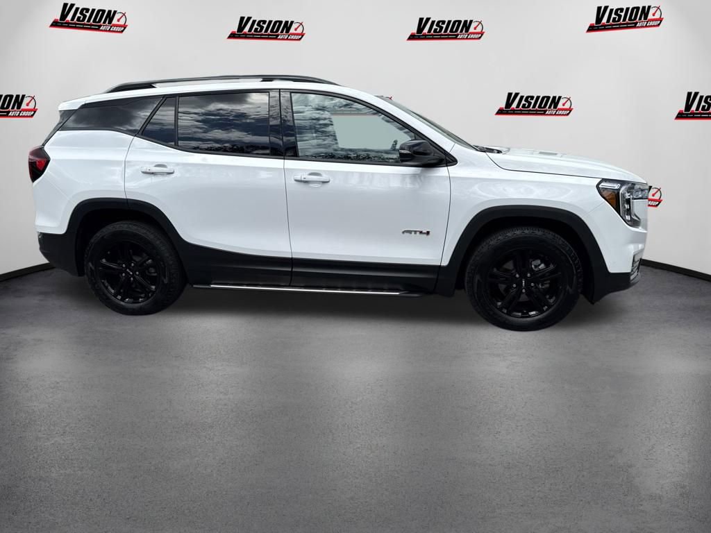 Used 2024 GMC Terrain AT4 w/ LPO, 'HIT The Road' Package AWD/4WD image 4