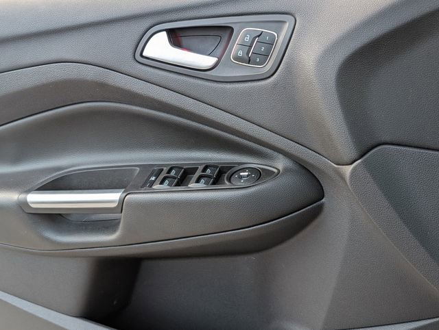 Used 2013 Ford Escape Titanium w/ Parking Technology Pkg image 25