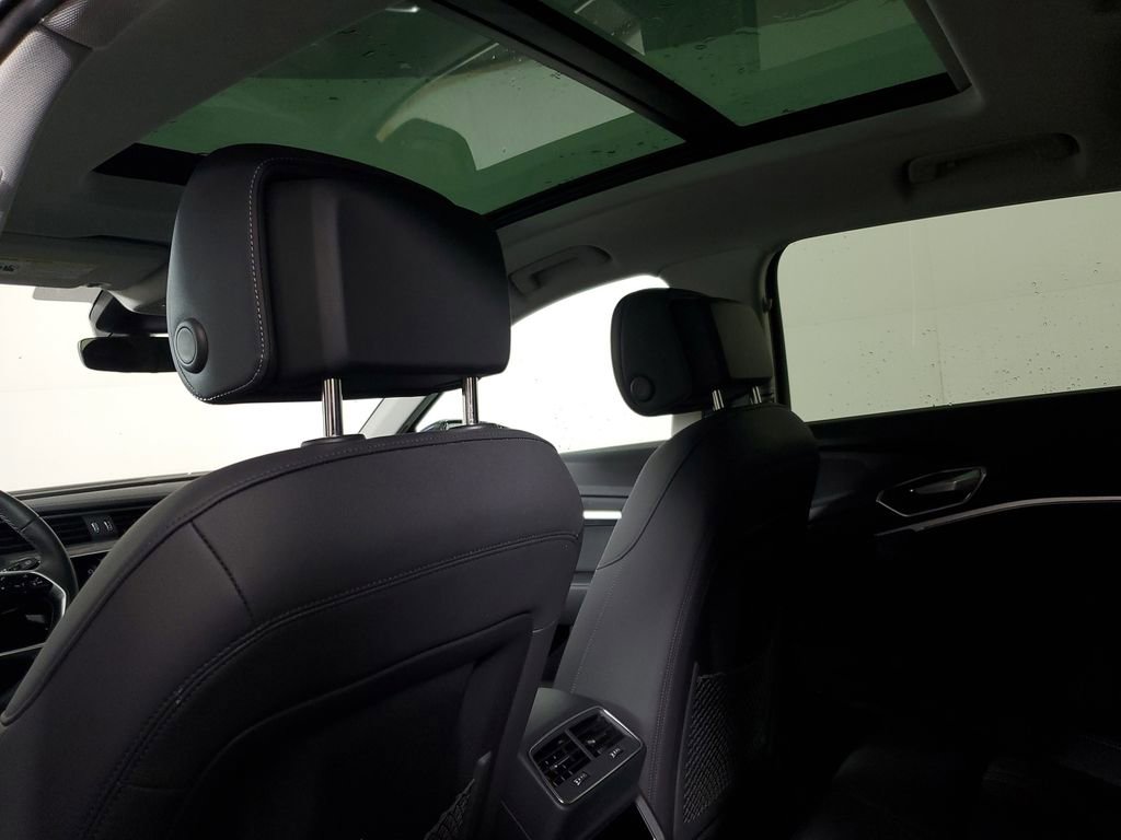 Certified 2023 Audi e-tron Premium Plus w/ Premium Plus Package image 14