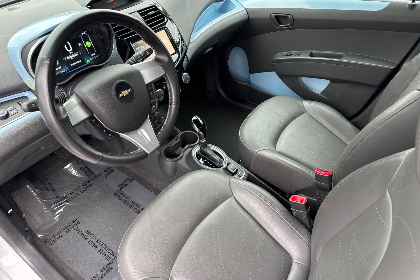 Used 2014 Chevrolet Spark LT FWD image 11