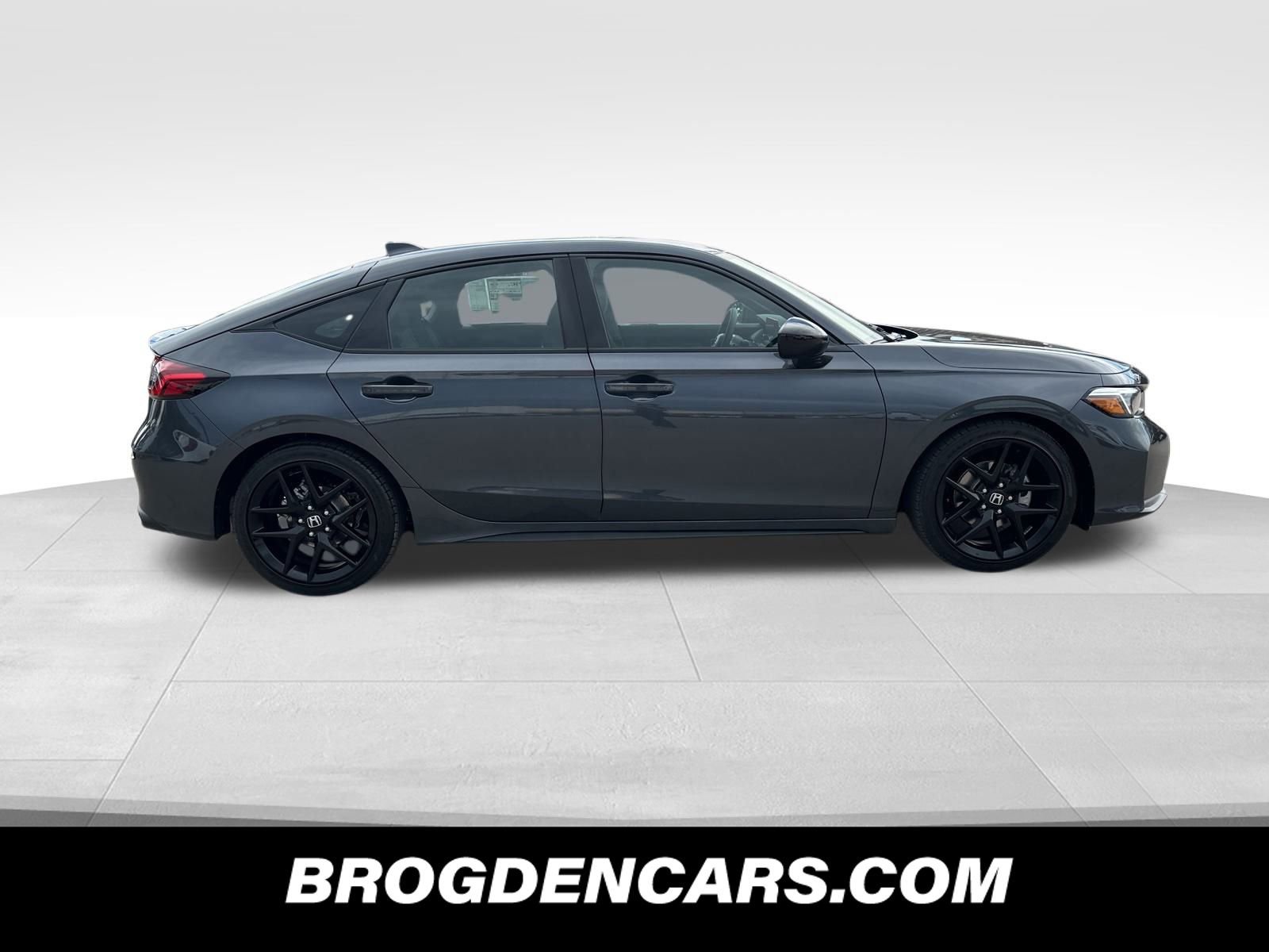 Used 2026 Honda Civic Sport image 2