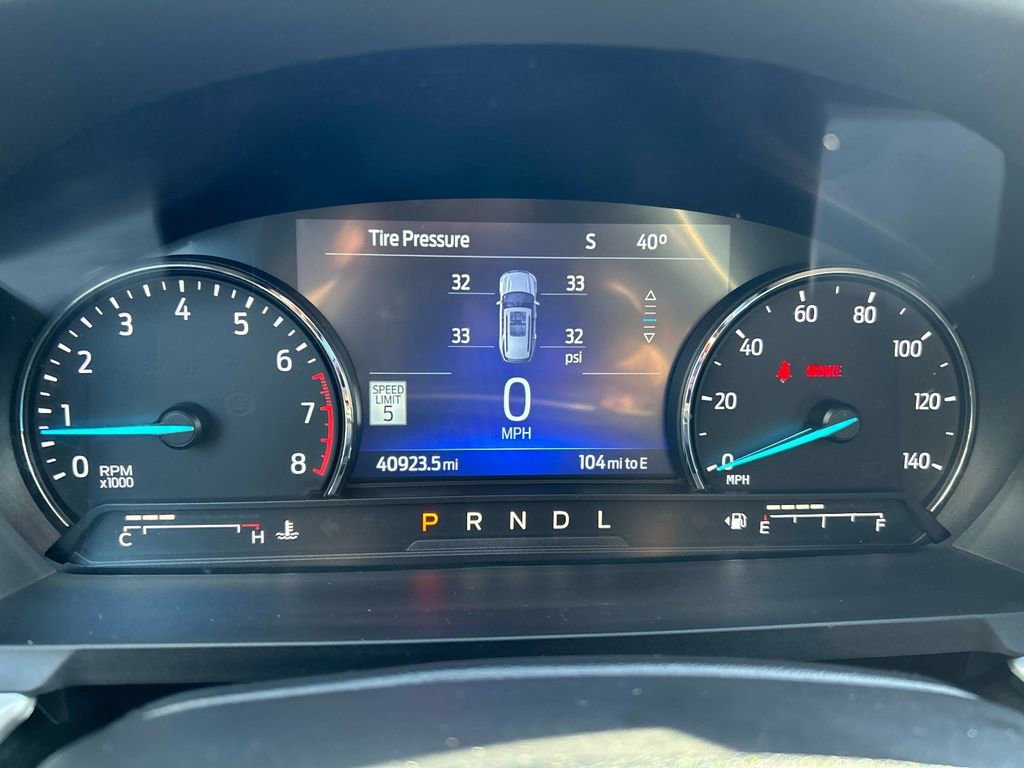 Used 2022 Ford Explorer XLT w/ Equipment Group 202A image 29