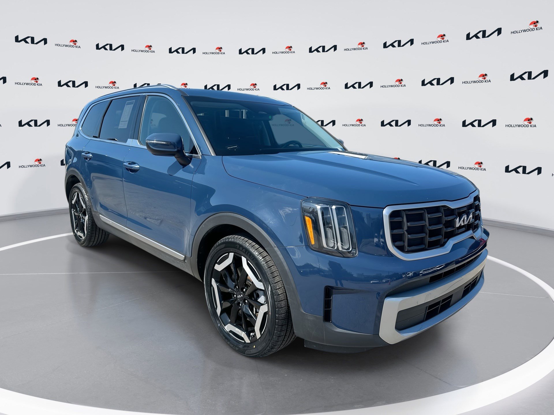 Used 2023 Kia Telluride S w/ S Sunroof Package FWD video 1