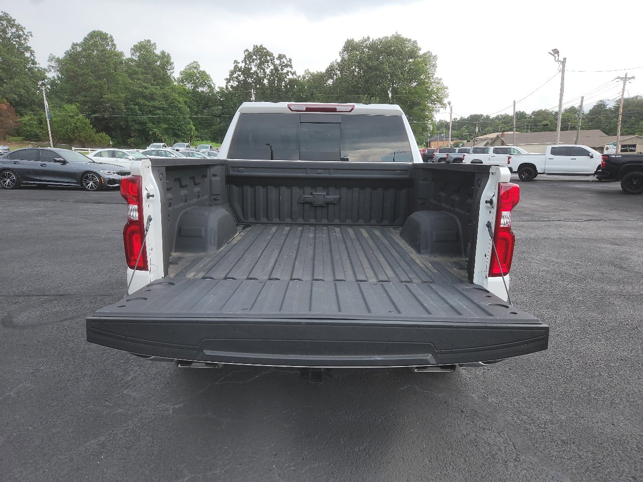 Used 2022 Chevrolet Silverado 1500 LTZ image 11