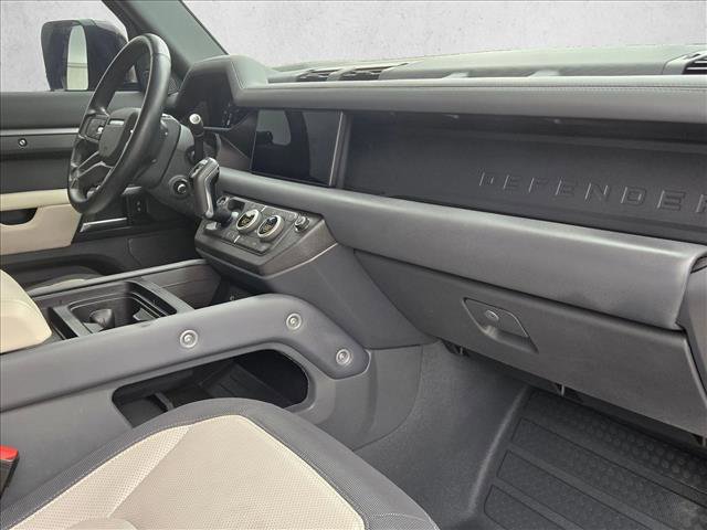 Used 2024 Land Rover Defender 110 X-Dynamic SE image 23