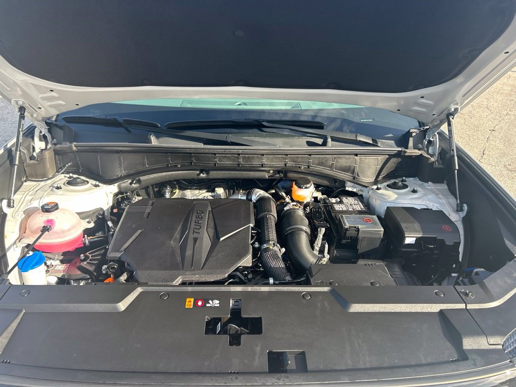 Used 2026 Hyundai Santa Fe SEL FWD image 18