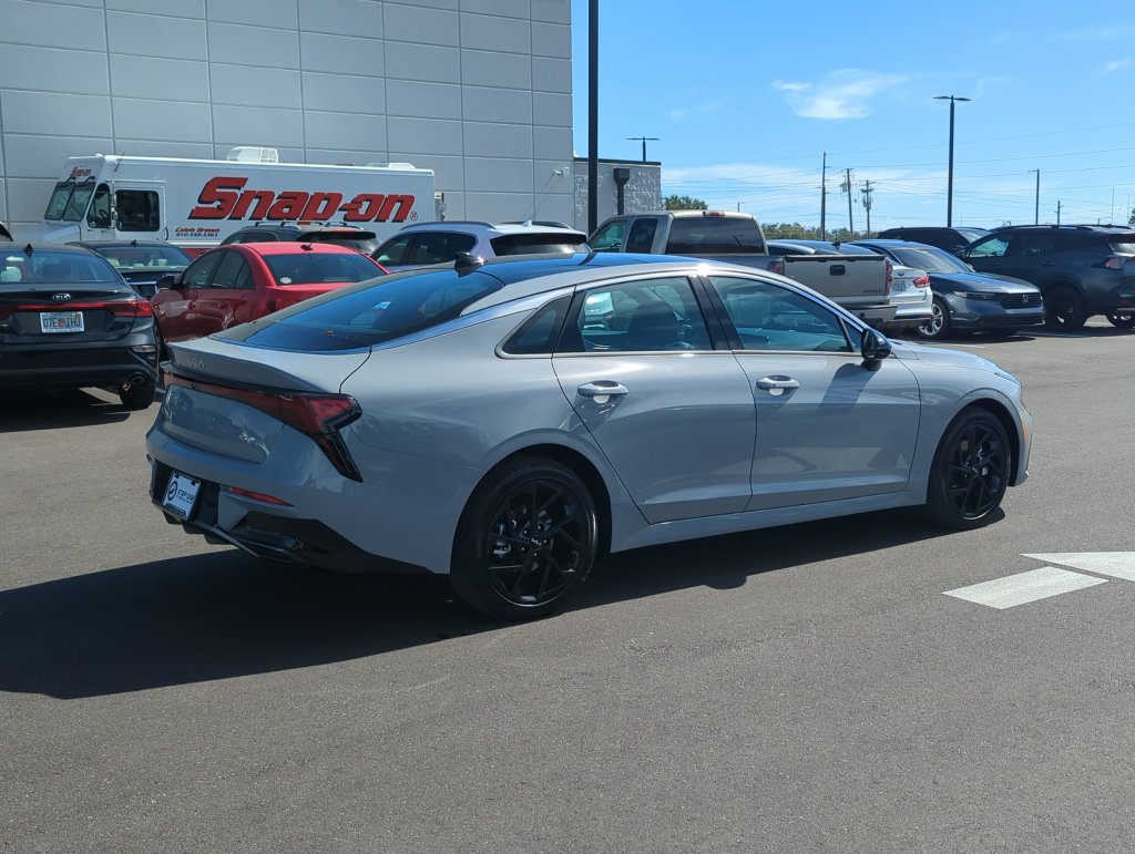 New 2027 Kia K5 GT-Line image 7