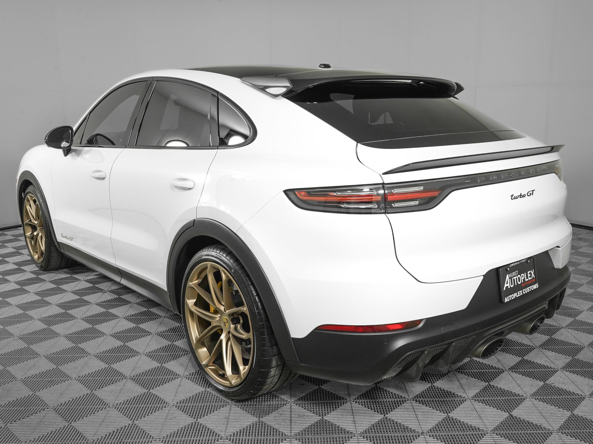 Used 2023 Porsche Cayenne Turbo GT AWD/4WD image 6