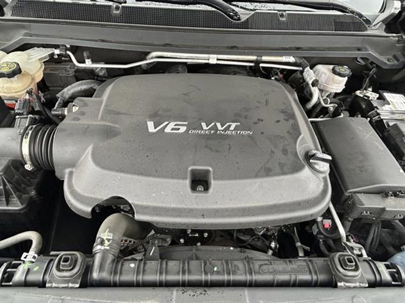 Used 2022 GMC Canyon Denali image 31