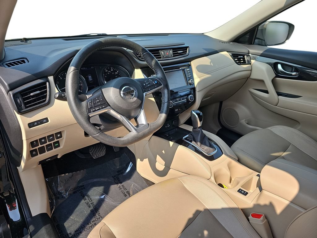 Used 2020 Nissan Rogue SL FWD image 16