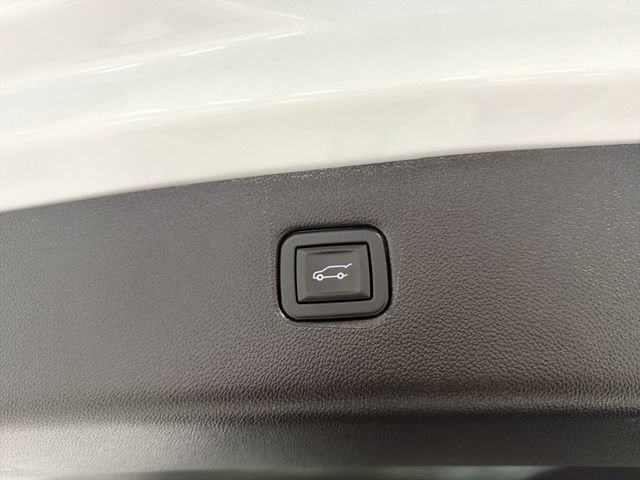 Certified 2024 Chevrolet Blazer LT w/ Convenience Package image 17