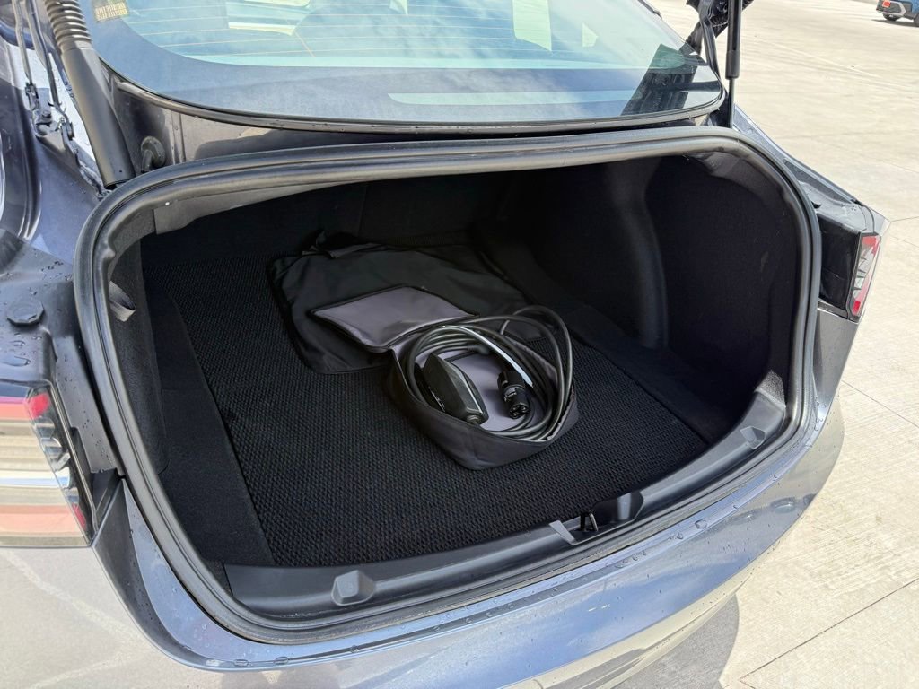 Used 2021 Tesla Model 3 Performance AWD/4WD image 9