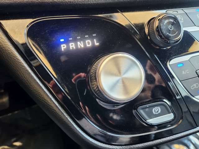 Used 2025 Chrysler Pacifica Select FWD image 23