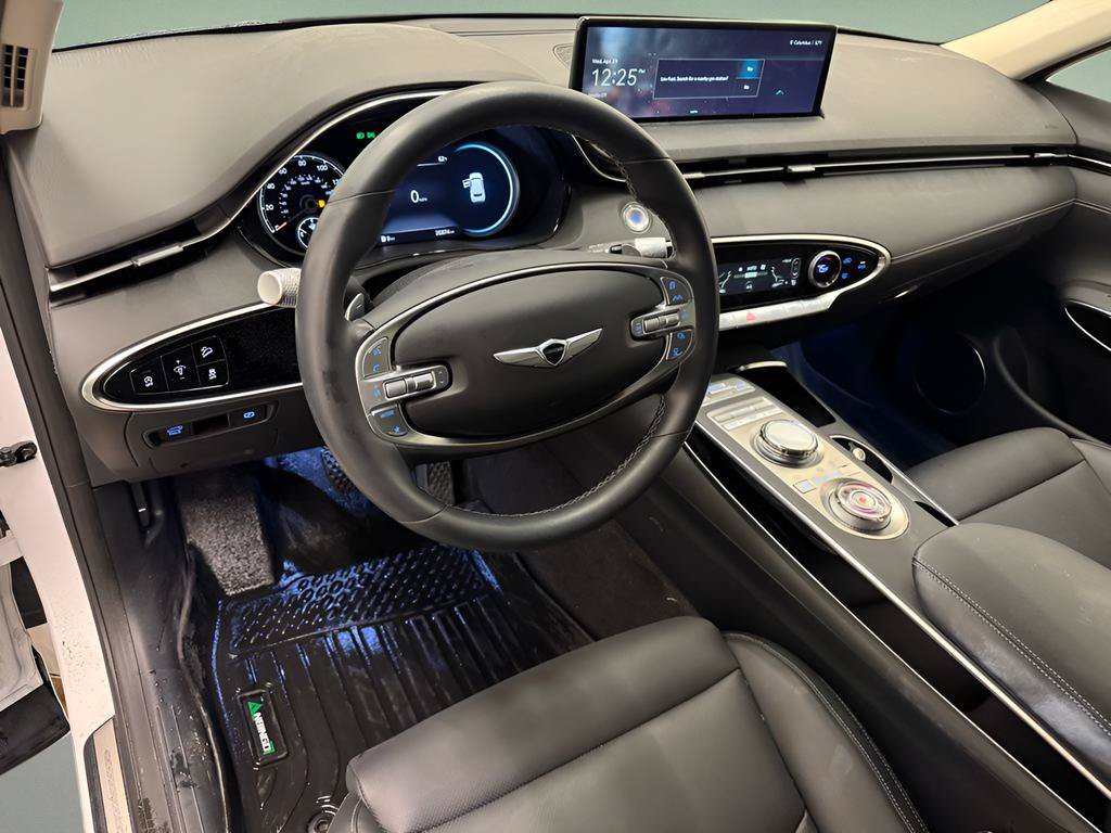 Used 2024 Genesis GV70 2.5T AWD/4WD image 23