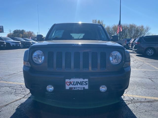 Used 2015 Jeep Patriot Sport image 12