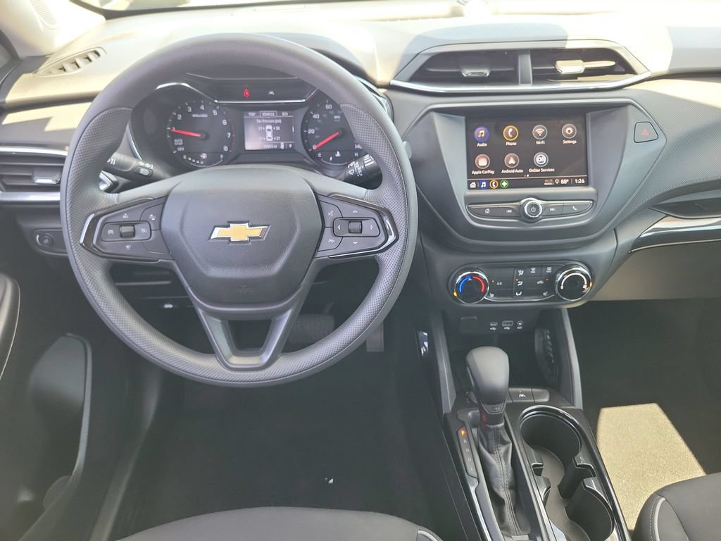 Used 2023 Chevrolet TrailBlazer LT FWD image 4