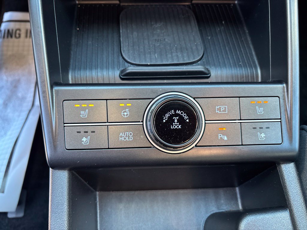 Certified 2024 Hyundai Kona Limited AWD/4WD image 30