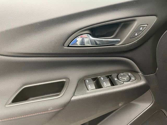 Used 2023 Chevrolet Equinox RS image 9